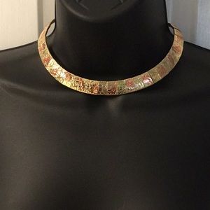 Very different goldstone choker